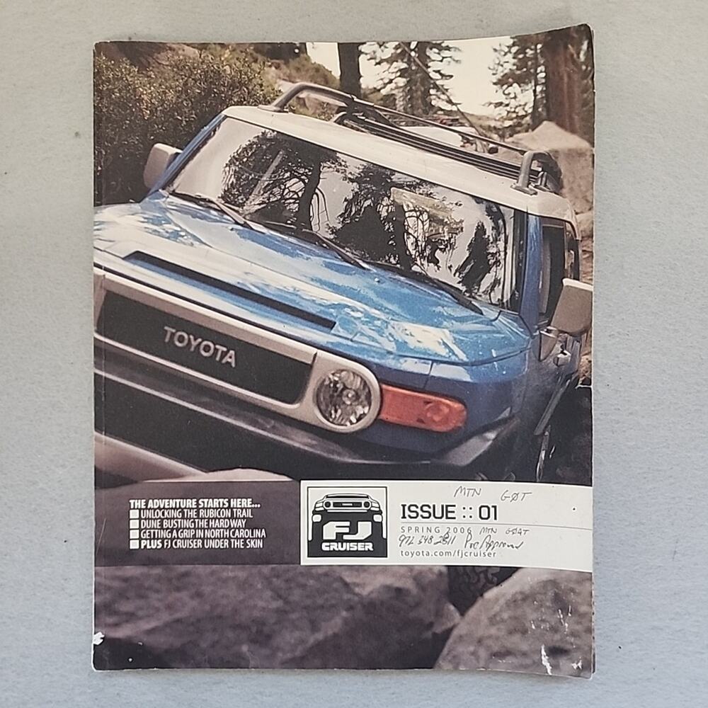 2006 Toyota FJ Cruiser Sales Brochure Issue 1 Spring Dealership Showroom Catalog